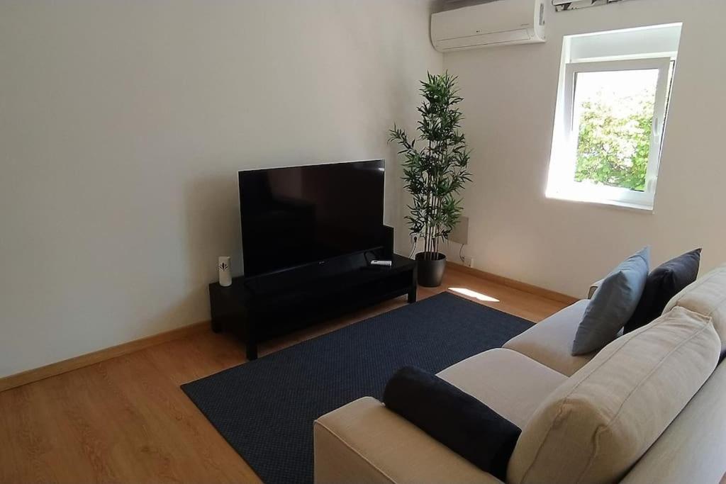 Lisboa/City/Sunny Apar/Metro/Airport/Wifi/Air Cond Buitenkant foto
